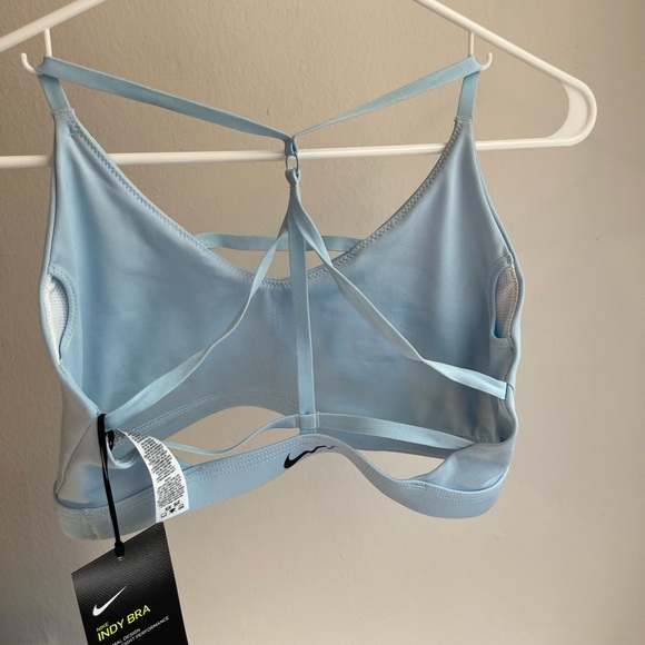 NWT Strappy Nike Sports Bra - Picture 2 of 3